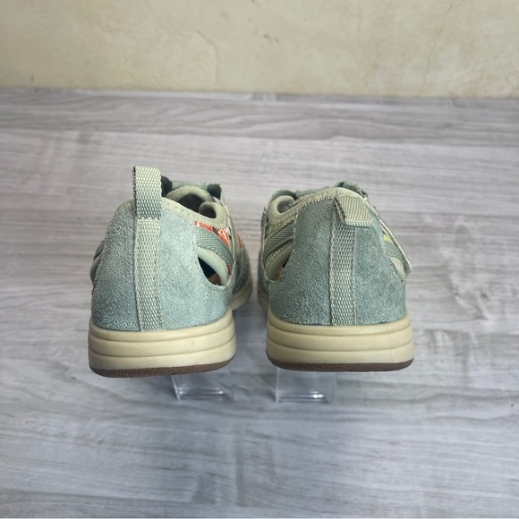 Earth Origins Effie Dusty Green Suede Fisherman Comfort Sandals Women’s size 7.5 - Picture 4 of 12